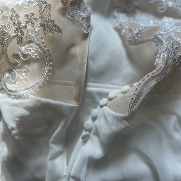 NWOT Romantic Ways White Lace Button Back Maxi Dress - Picture 7 of 8